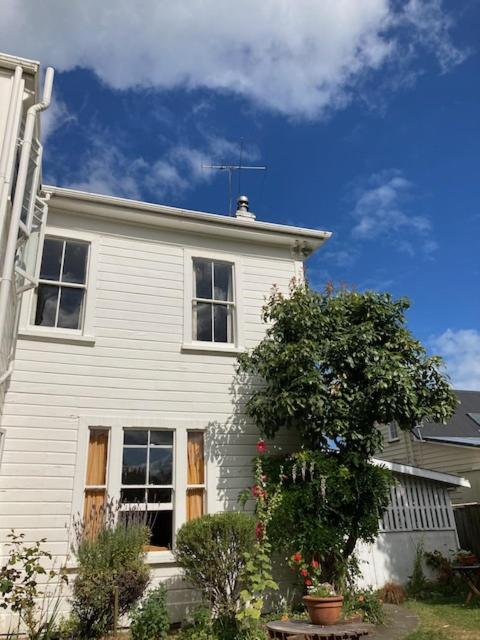 纳尔逊 Honeysuckle House旅舍 外观 照片